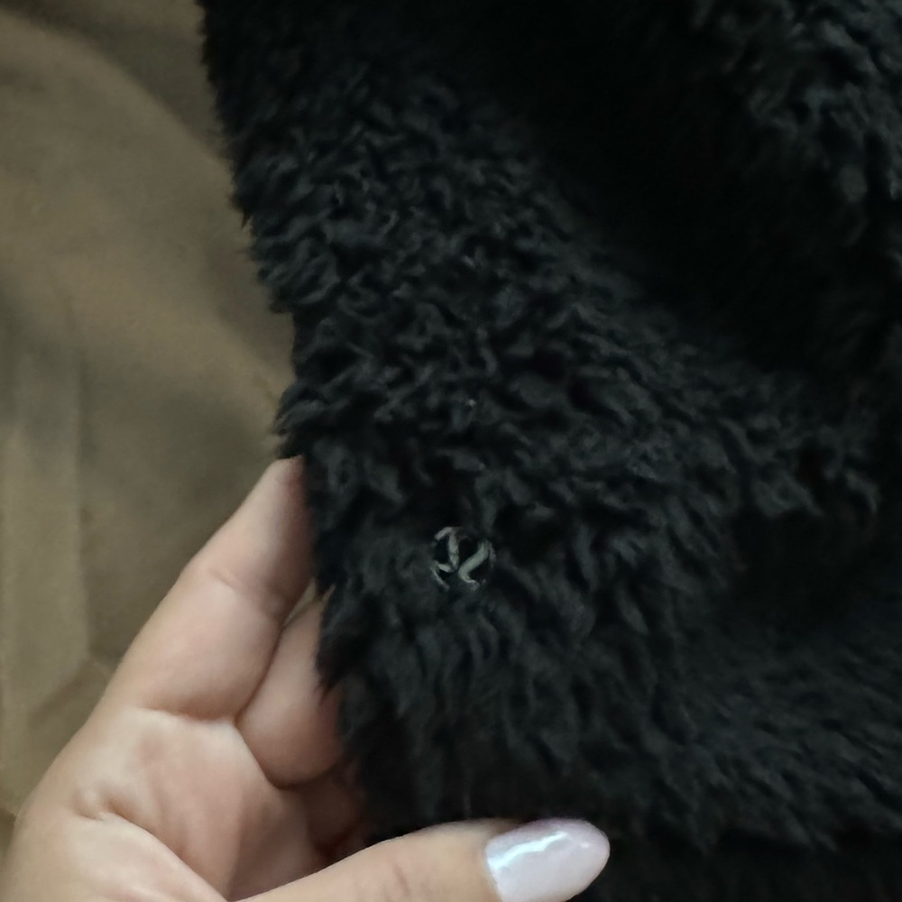 Lululemon WARM RESTORE SHERPA PULLOVER - Picture 8 of 10